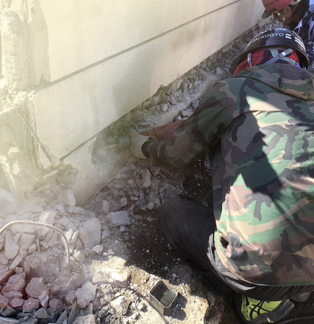 山口県の解体工事は　大興業にお任せください 確かな技術で解体工事を徹底サポート 木造・鉄骨造・ＲＣ造なんでも迅速・丁寧な施工で対応します！